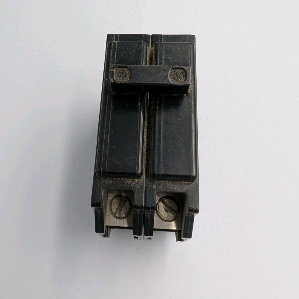 Commander Sylvania Circuit Breaker 30 Amp 2 Pole QBH.
